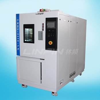 快速溫度變化試驗箱是創(chuàng)新技術(shù)新時代的引領者
