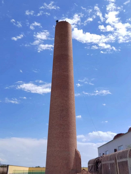 東陽高空拆除公司的精湛技術(shù)與安全保障